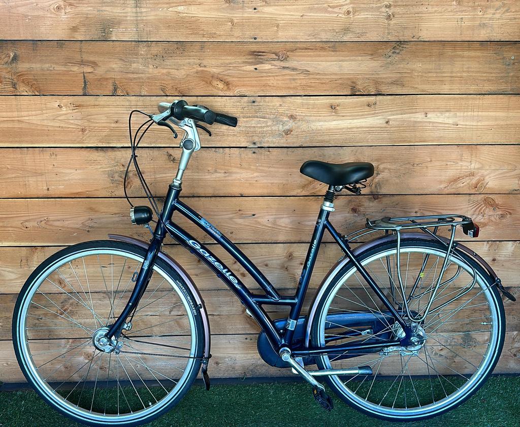Gazelle Davos 7v 28inch 54cm