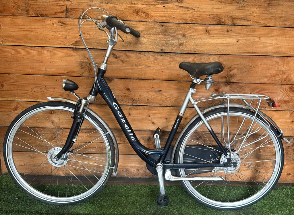 Gazelle Orange 3v 28inch 53cm