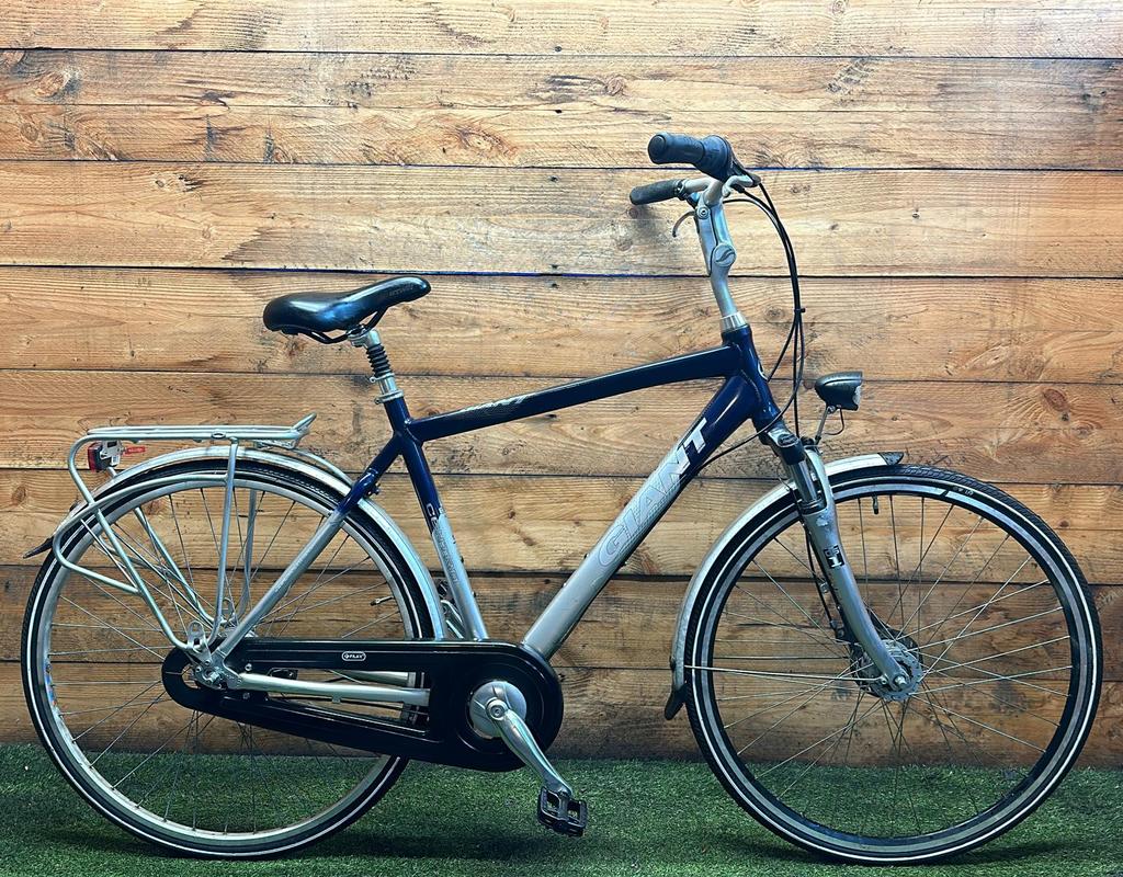 Giant Centro 7v 28inch 55cm