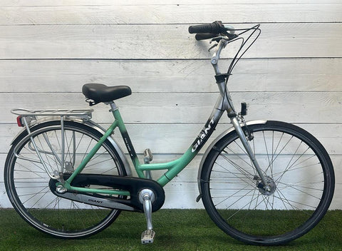 Giant Metro CS4