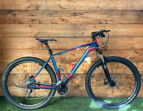 Giant Talon 27v 29 tommer 51 cm