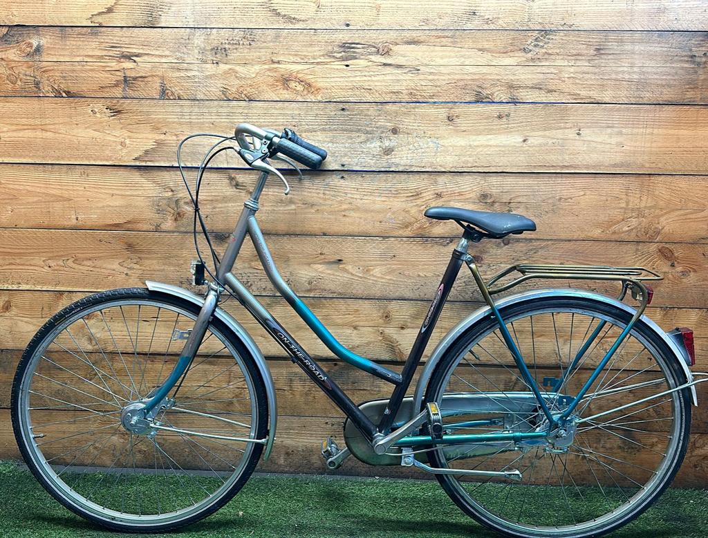 On The Road 3v 28inch 56cm