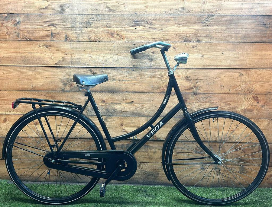 Veda Bedstemor 28 tommer 57 cm